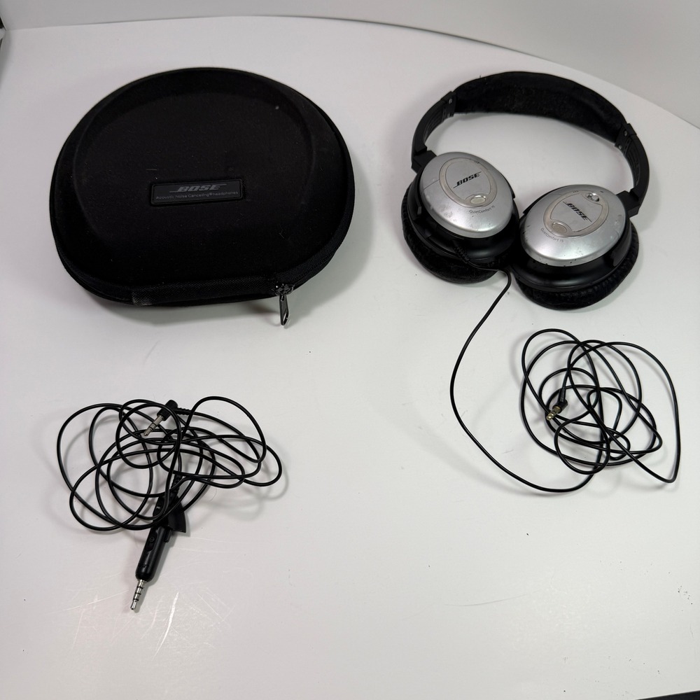 Bose QuietComfort 15 QC15 Acoustic Noise Cancelling Headphones Silver with Case